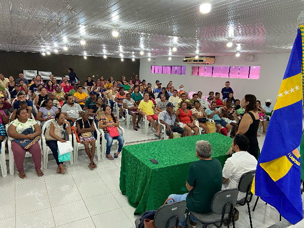 Prefeitura reúne candidatos a beneficiários pré-selecionados do Programa Minha Casa Minha Vida-Rural